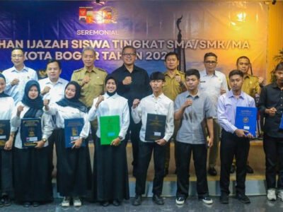 Ijazah 988 Pelajar Prasejahtera Kota Bogor Ditebus Pemkot, Dedie Rachim Minta Siswa Lanjutkan Pendidikan