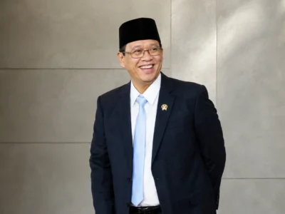 Menkeu Purbaya Ekonomi sebut ndonesia Tumbuh, Kemiskinan dan Pengangguran Turun