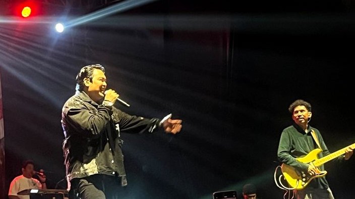 Hidupkan Nostalgia, Donnie Eks Ada Band Guncang Festival Kemerdekaan Sentul City