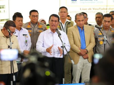 Mentan Amran Bongkar 25 Merek Beras Fortifikasi Palsu dengan Harga Tidak Wajar