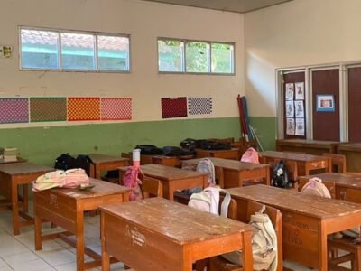 Pemkab Bogor Resmi Terapkan PJJ Selama Dua Hari, Imbas Hujan Abu Vulkanik Anak Krakatau