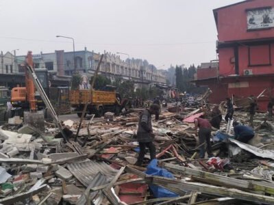 79 Bangunan Liar di Puncak Cisarua Rata dengan Tanah, Akses Menuju Pasar Cisarua Terbuka