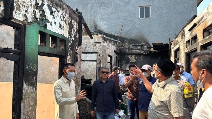 Wakil Bupati Bogor Tinjau Korban Kebakaran Cileungsi, Empat Rumah Hangus dan 8 Keluarga Terdampak