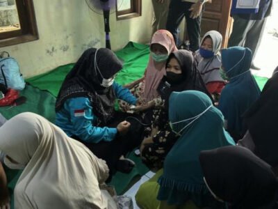 Dampak Kebakaran TPA Galuga, ISPA dan Iritasi Mata Mendominasi Keluhan Warga di Posko Cimangir