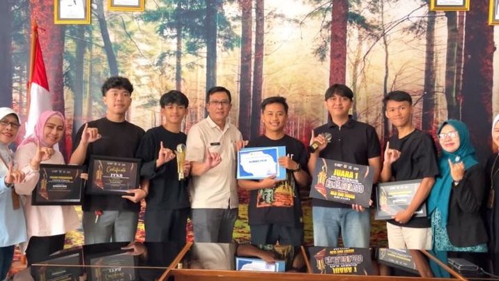 Juara 1 Festival Film Kabupaten Bogor 2026, Sineas Muda Asal Ciawi Diganjar Penghargaan