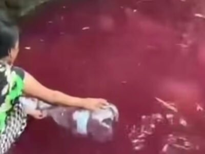Viral! Mata Air Keramat Kareo di Gunung Sindur Berubah Jadi Merah, Warga Berbondong-bondong Datangi Lokasi
