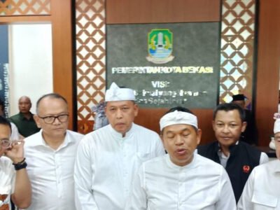Datang ke Bekasi, KDM Ditagih Janji Bantuan untuk Korban Kecelakaan Kereta