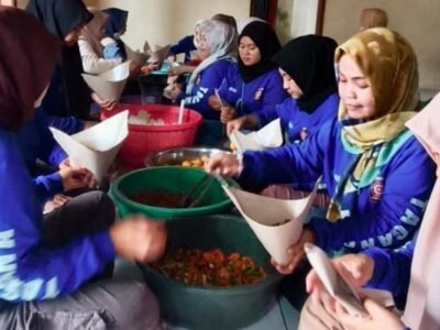 Di Balik Perjuangan Padamkan Kebakaran TPAS Galuga, Ada 4.000 Nasi dan 1.200 Gelas Kopi dari Dapur Tagana