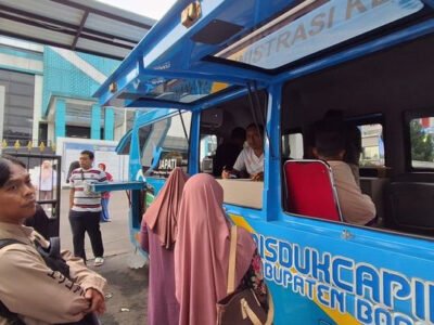 Pemkab Bogor Buka Layanan Publik di CFD Tegar Beriman, Ribuan Warga Manfaatkan Administrasi hingga WiFi Gratis