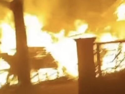 Kebakaran Hebat Hanguskan Pesantren di Leuwisadeng Bogor, Api Besar Melalap Bangunan