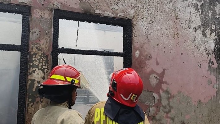 Satu Rumah di Cijeruk Ludes Terbakar, Dua Unit Damkar Dikerahkan