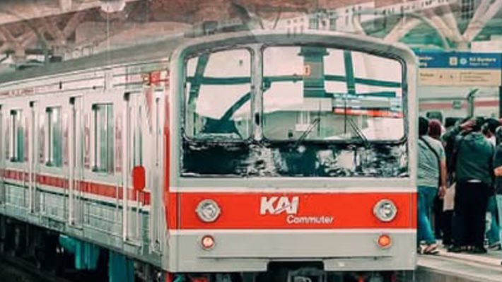 KRL Buatan Dalam Negeri Kembali Beroperasi di Lintas Depok-Bogor, Cek Rute dan Jadwalnya