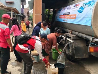 Tiga Kecamatan di Kabupaten Bogor Kekurangan Air Bersih, Pemkab Distribusikan 32.000 Liter Bantuan