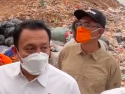 Cek Kebakaran TPA Galuga Bogor, Wamen LH Targetkan Pemadaman Rampung Maksimal Dua Hari