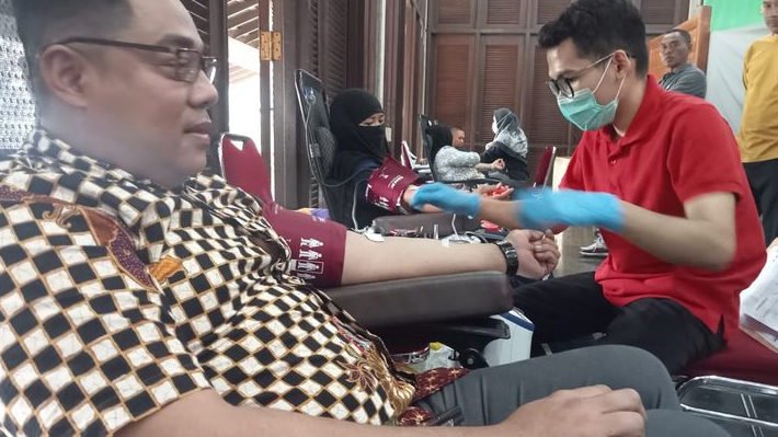 Donor Darah di Agrowisata Gunung Mas Puncak Diikuti Wisatawan dan Warga