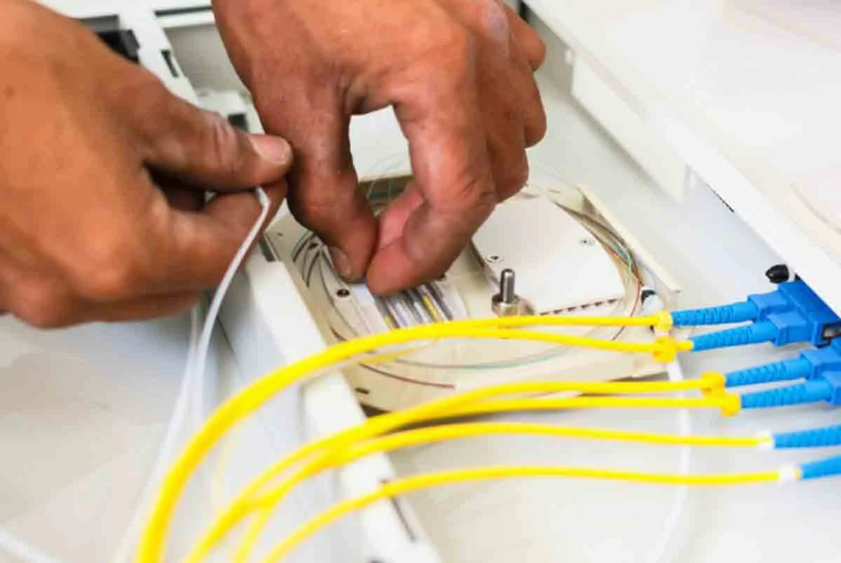 idBackplane Merupakan Jasa Instalasi Kabel LAN dan Fiber Optik